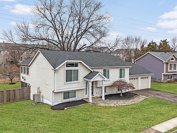5th image of 22216 Stablehouse Dr