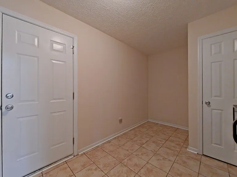 298 High Meadows Cir — Photo 12