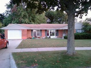 410 W 28th St, Holland, MI 49423
