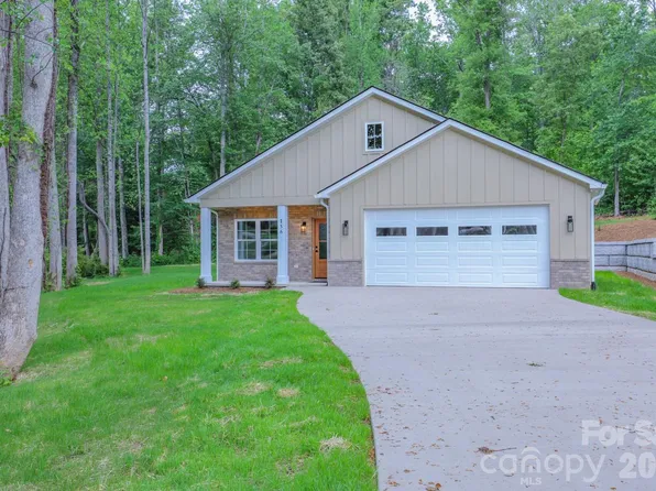 156 Oakdale Dr, Morganton, NC 28655