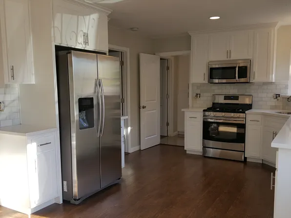 1121 Las Palmas Ave, Sacramento, CA 95815