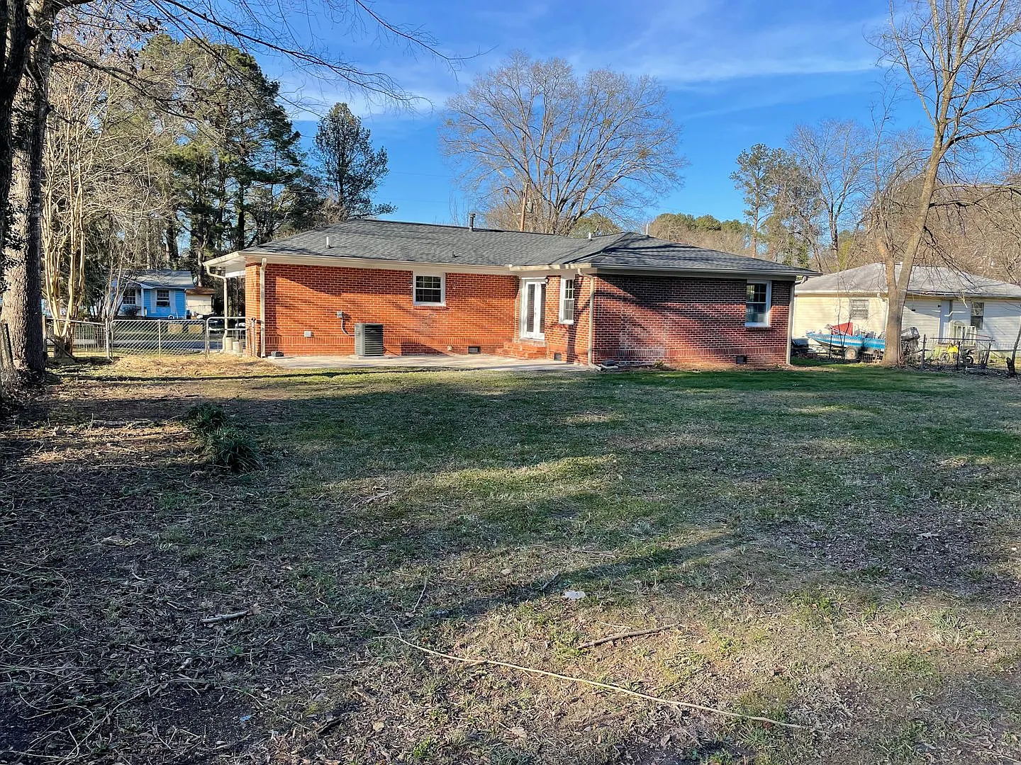 Updated Brick 3/2 House in West Rome $1,595 — Photo 4