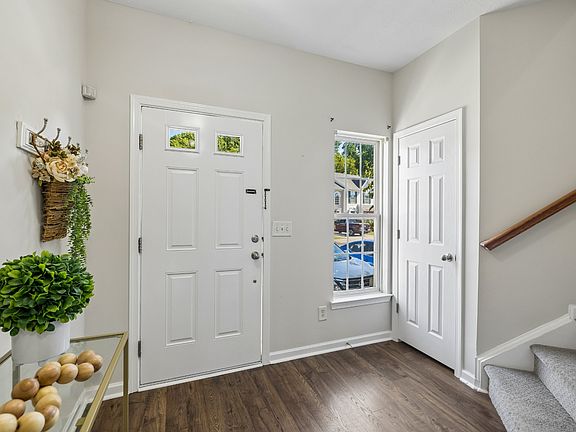 3rd image of 7277 Charlotte Pike Unit 329