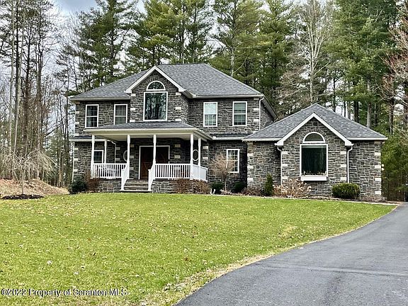 2nd image of 124 Decker Creek Dr