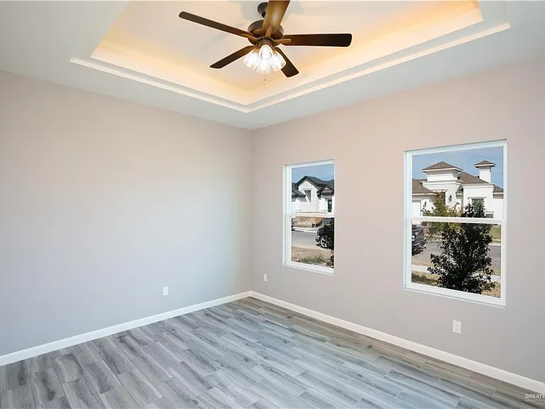 1013 Magnolia St — Photo 19