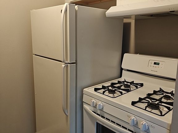 5th image of 508 Garfield Rd APT 204