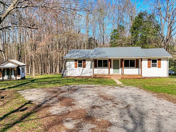 3rd image of 3110 Vale Rd