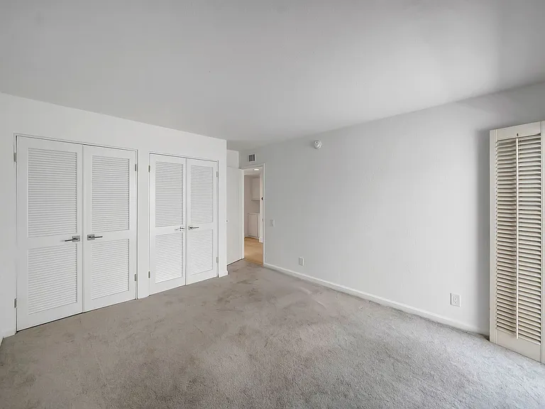 4424 Coldwater Canyon Ave #3 — Photo 37