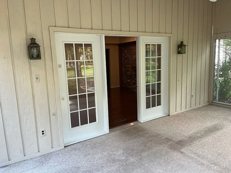 2259 Augusta Ct — Photo 22