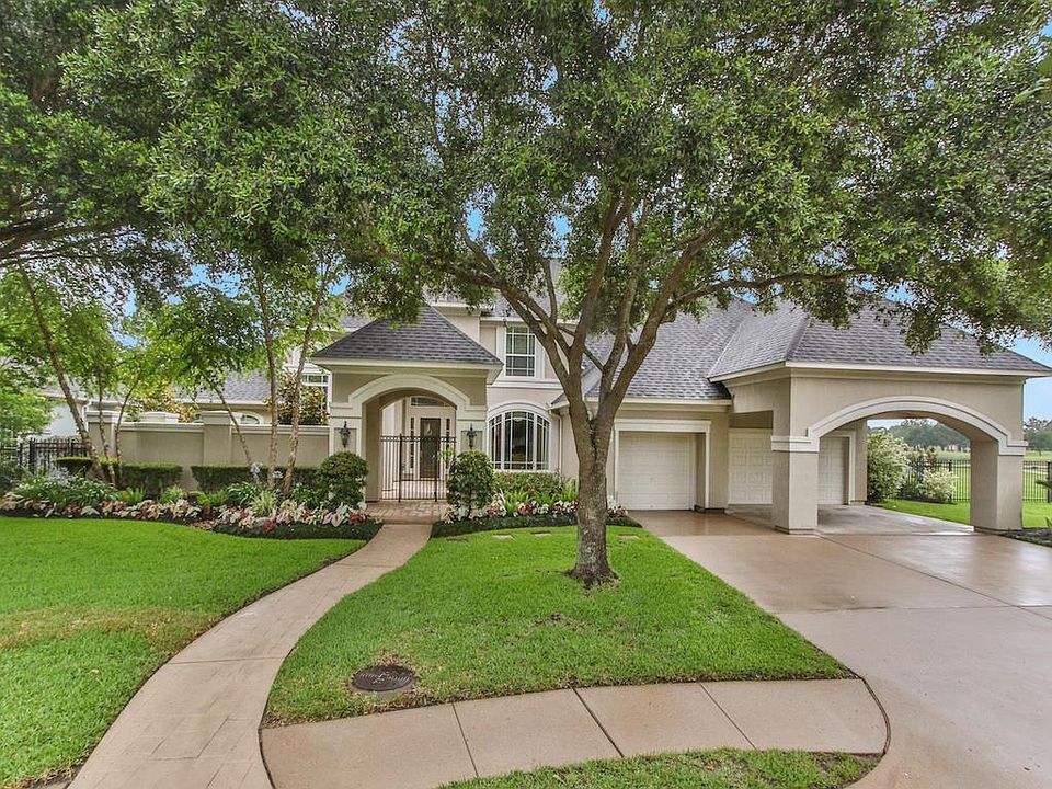 1st image of 2235 Long Cove Cir