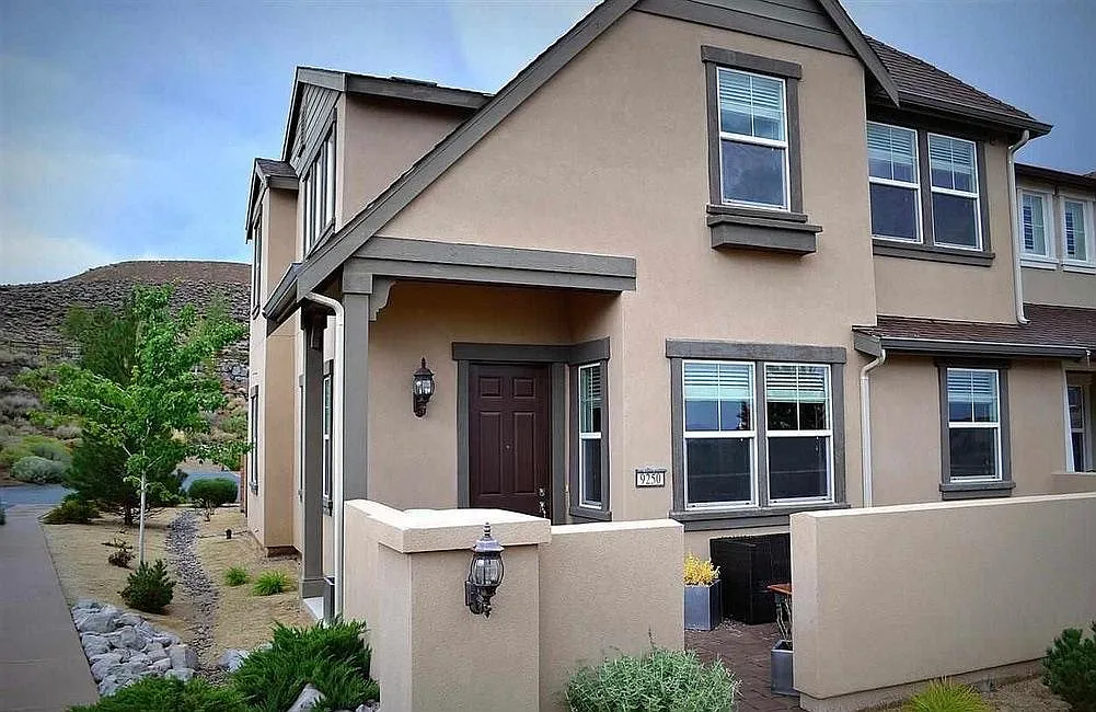 9250 Diamond Sky Way photo 1