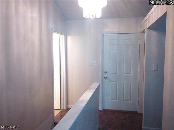 4th image of 8575 Melody Ln