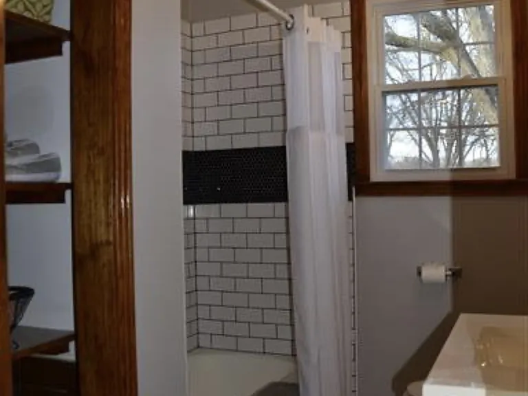 46 Peachtree St — Photo 10