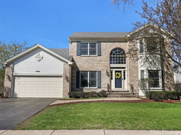 4000 Peartree Dr, Lake In The Hills, IL 60156