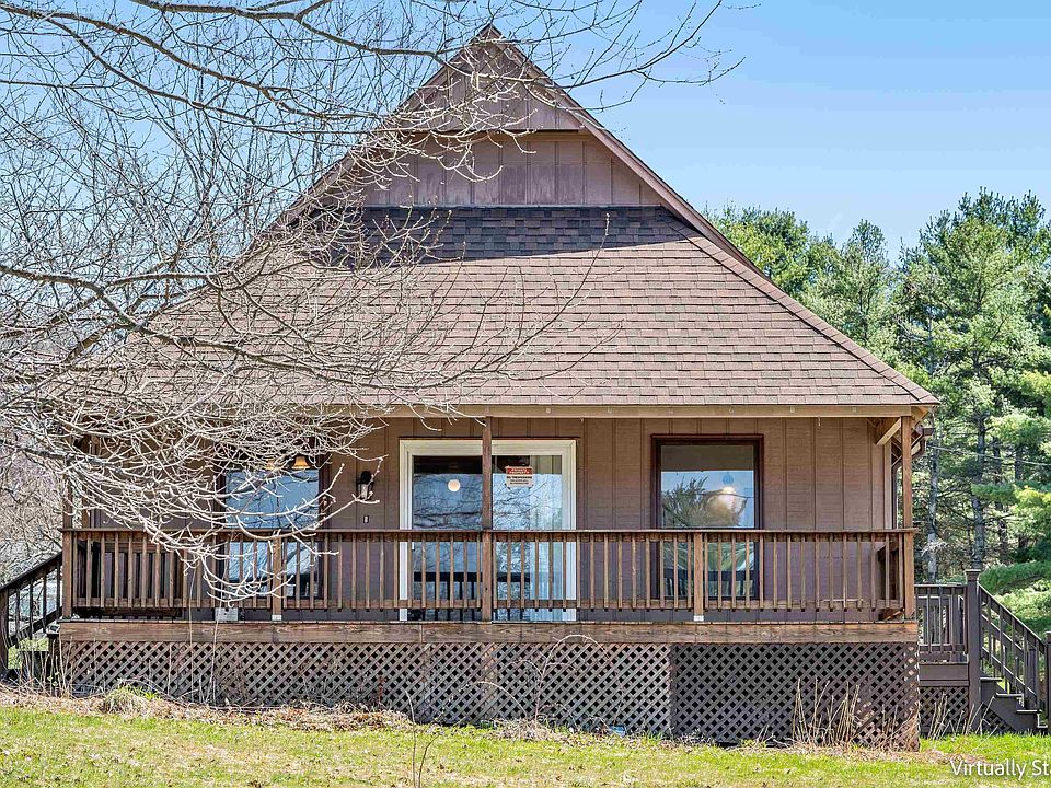1st image of 409 East Cobble Hill Road