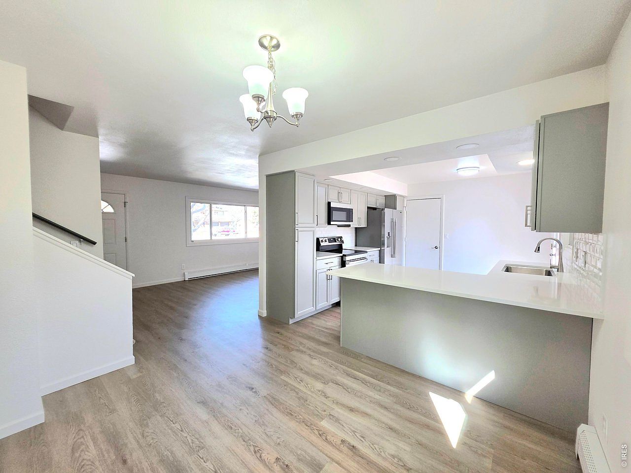 3008 Southmoor Ct - Photo 6