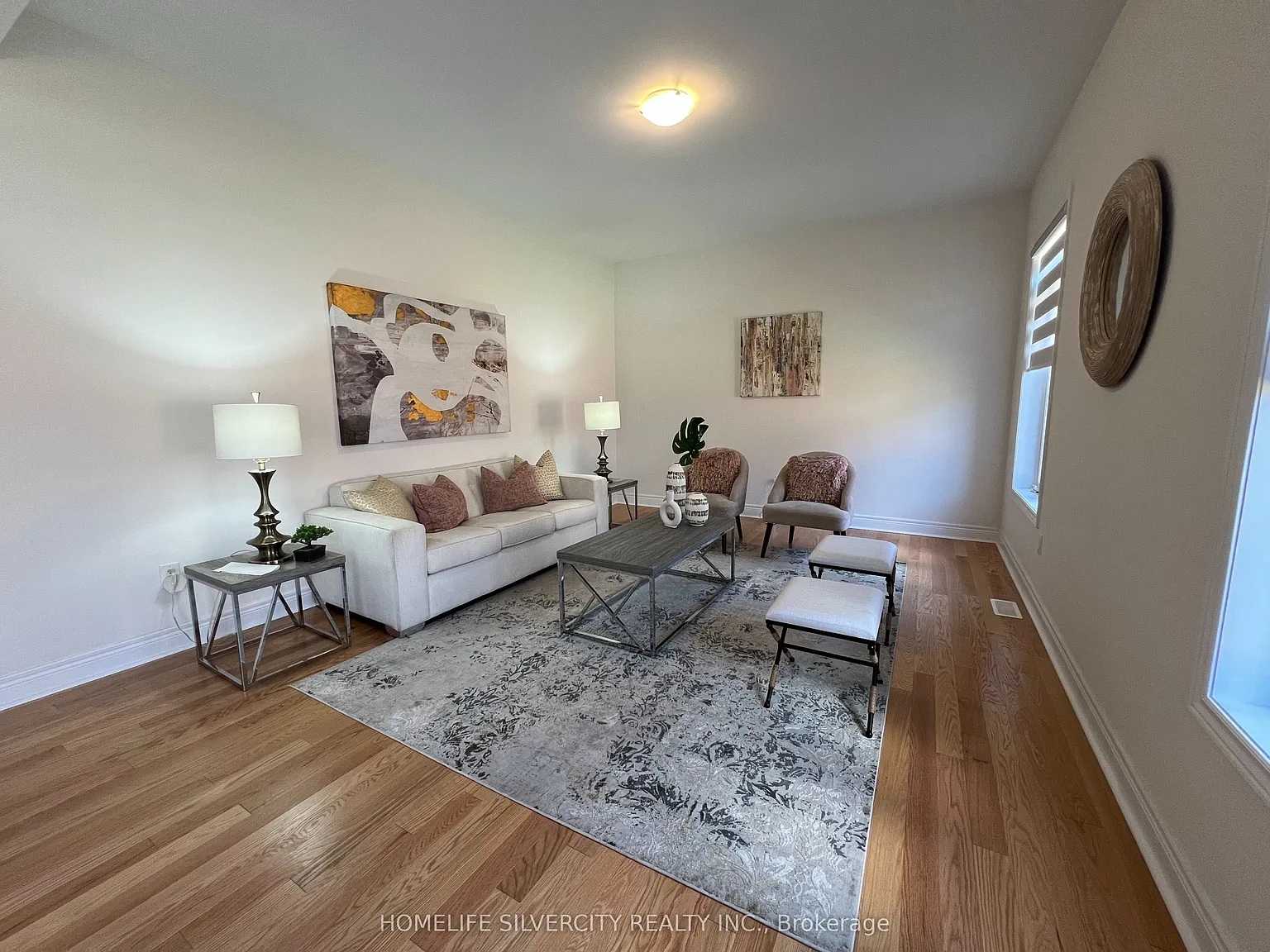 4 bed, $3,400 — Photo 2