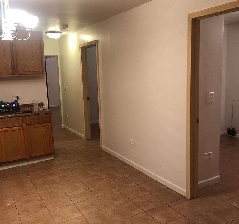 1st image of 2422 S 57th Ct Unit 2