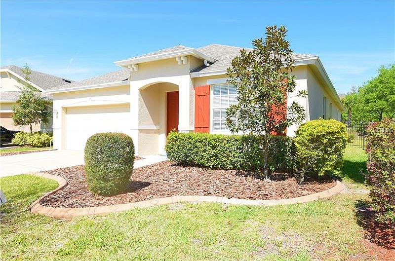 1st image of 2921 Winglewood Cir