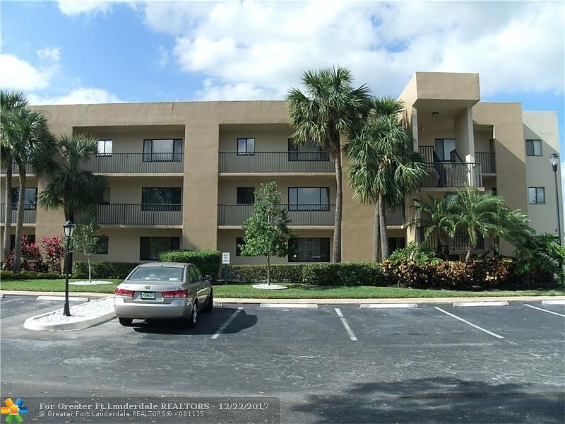 1st image of 7500 Ashmont Cir #112