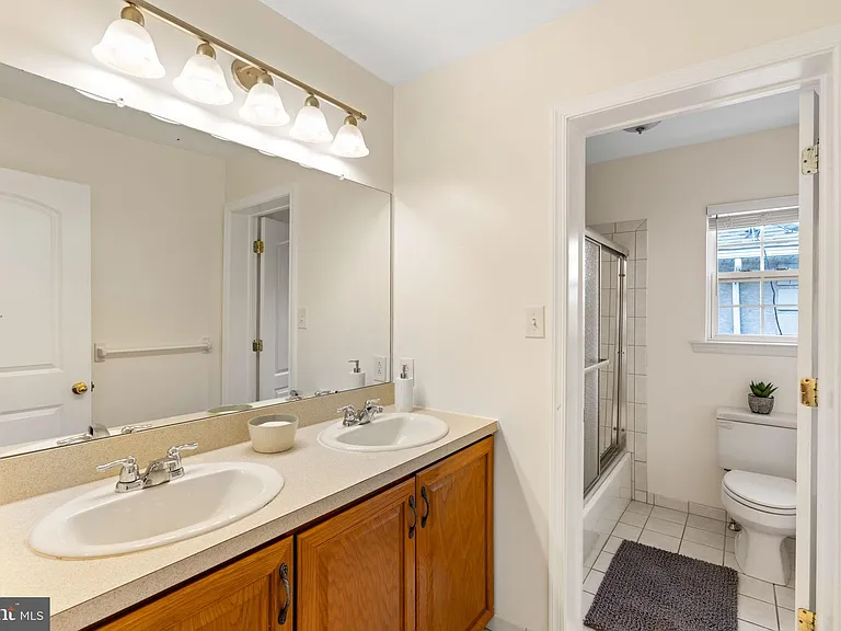 13100 Bustleton Ave — Photo 24