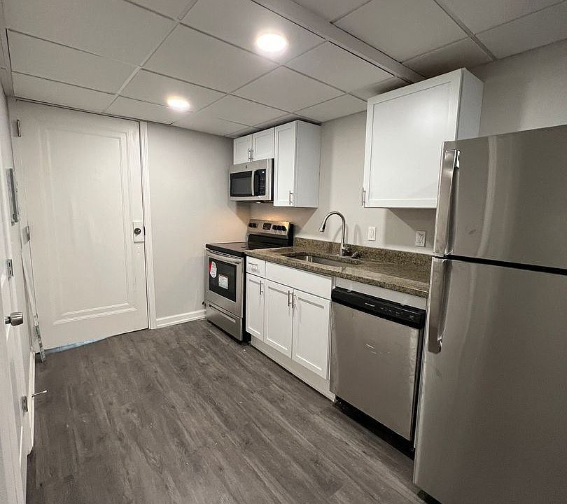 1st image of 4007 Holly St #2B