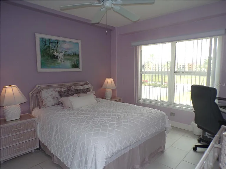 101 N Marion Ct #114 — Photo 39
