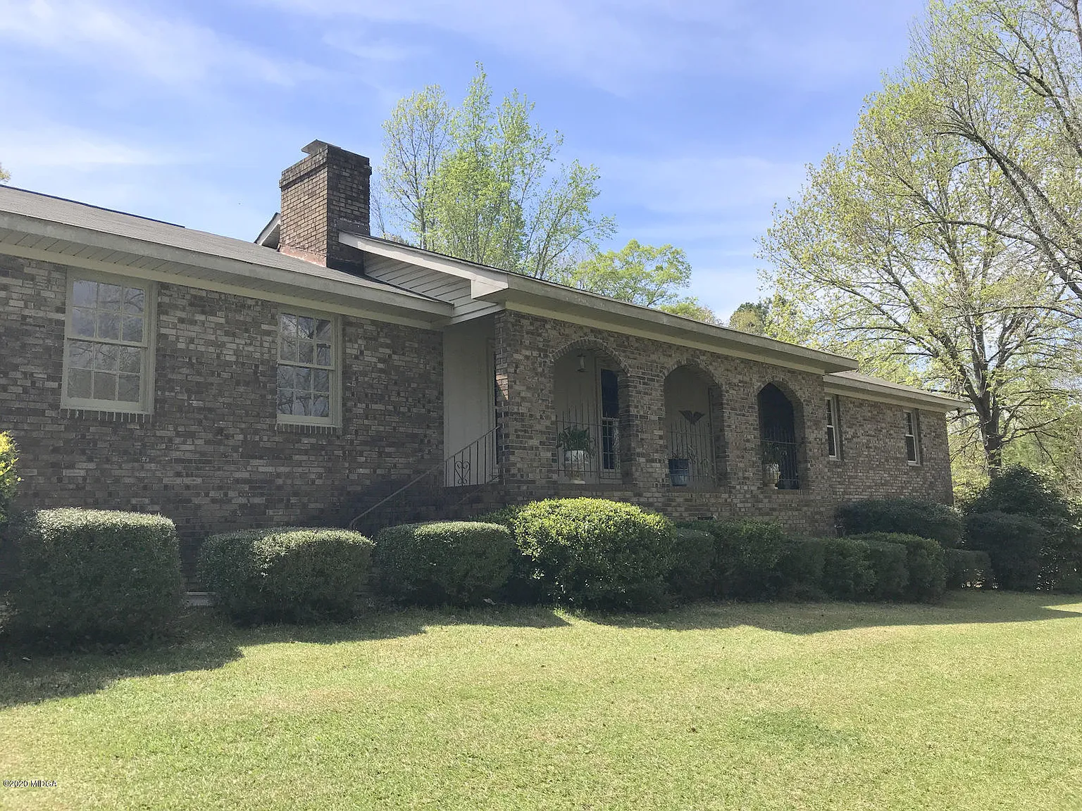 130 Oak Aly photo 1