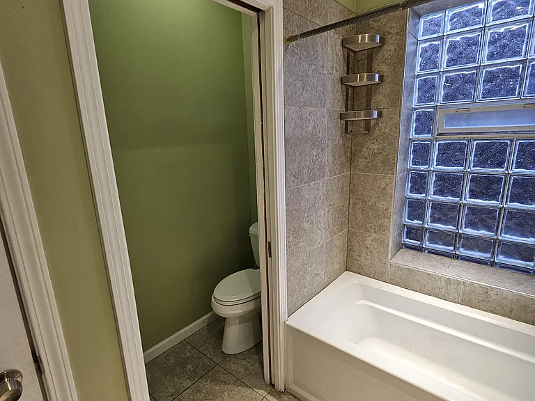 1012 Allen Ave #3 — Photo 33