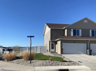 701 Rocking T Dr, Gillette, WY 82718