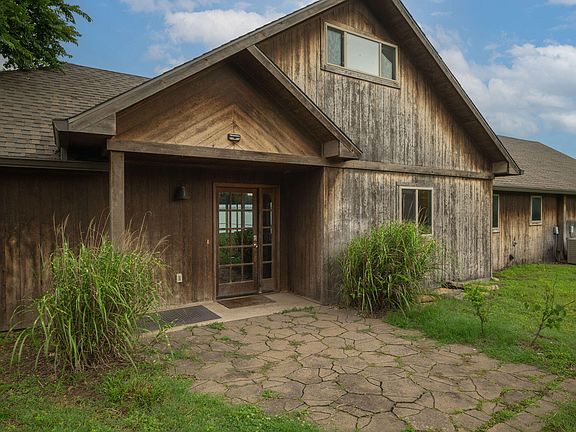 2nd image of 26601 S 610th Rd