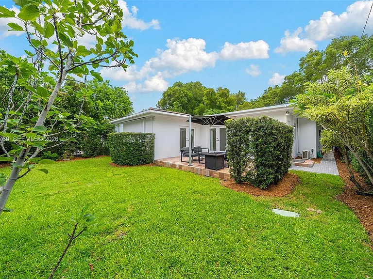 415 Navarre Ave — Photo 27
