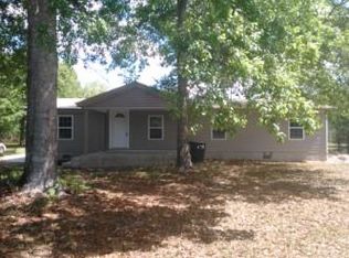 92 W M Terry Rd, Ray City, GA 31645