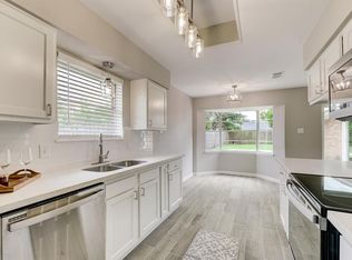 16206 Mill Point Dr, Houston, TX 77059