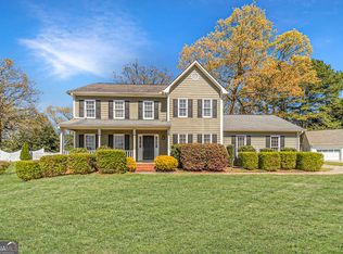 1578 Fair Oaks Ln, Snellville, GA 30078