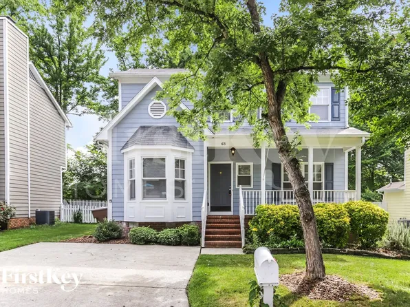 63 Park Village Ln, Greensboro, NC 27455