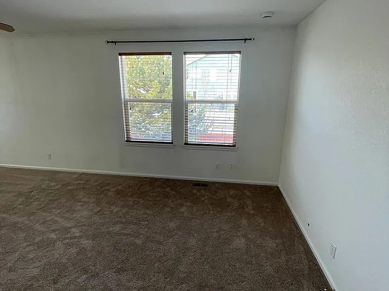 2965 E 109th Ave — Photo 31