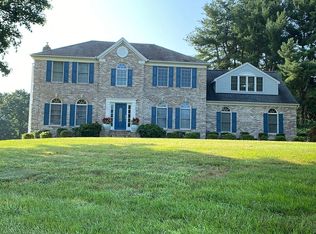 15927 York Rd, Sparks, MD 21152