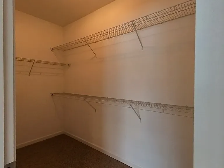 Maple Brooke & Hunt Club Town homes — Photo 9