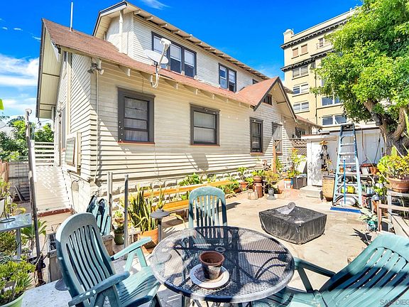 4th image of 868 23rd St