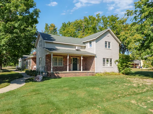 508 N Van Buren St, Bloomingdale, MI 49026