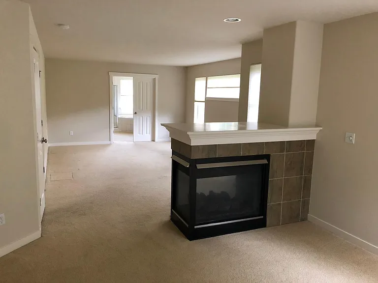 16532 NE 117th Way — Photo 4