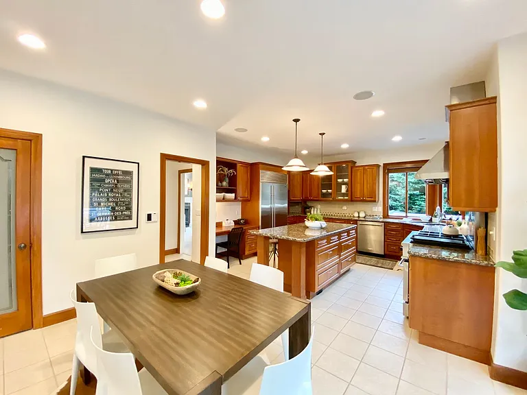 13850 NE 1st Pl — Photo 18