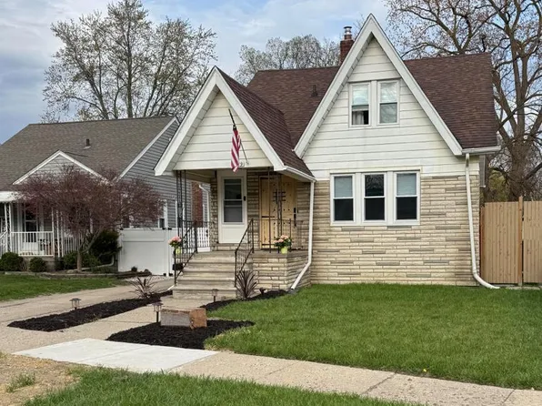 4519 Washington St, Wayne, MI 48184