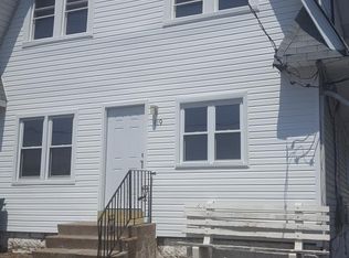 819 Cedar Ave #1, Croydon, PA 19021