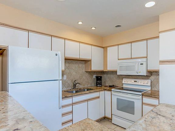 Kitchen - Front Unit