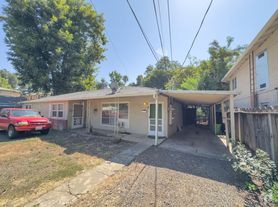 1175 East Eighth Street - RM