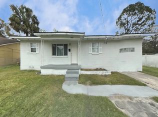 2027 Palmdale Ct, Jacksonville, FL 32208