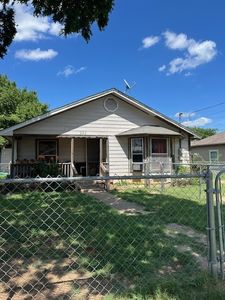 222 Cleveland St, Cleburne, TX, 76031