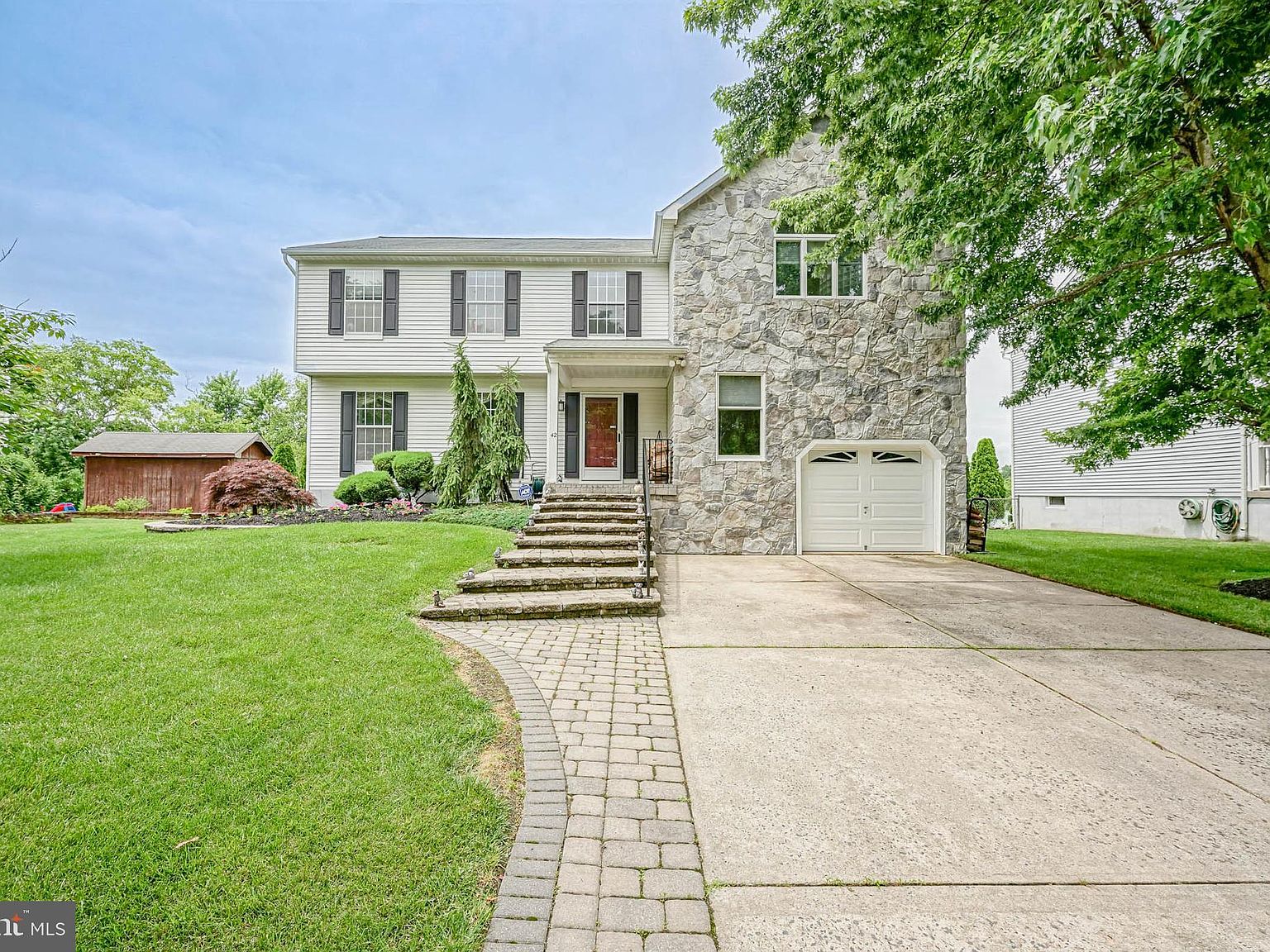 42 Hamilton Lakes Dr, Hamilton, NJ 08619 Zillow